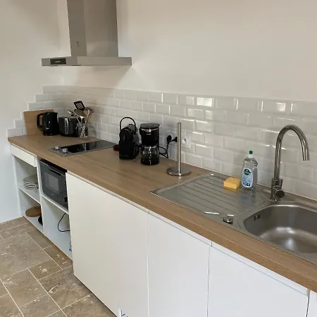 L'ancienne Ecurie - L'ancien Atelier *